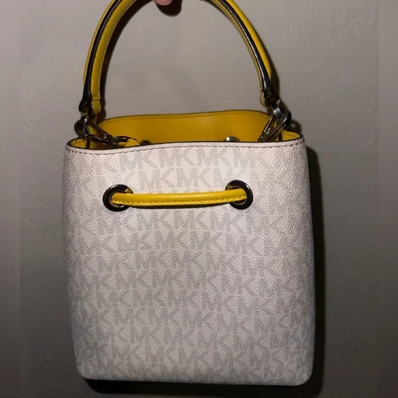 Michaels Kors Suri Small Logo Crossbody Bag - Picture 2 of 4